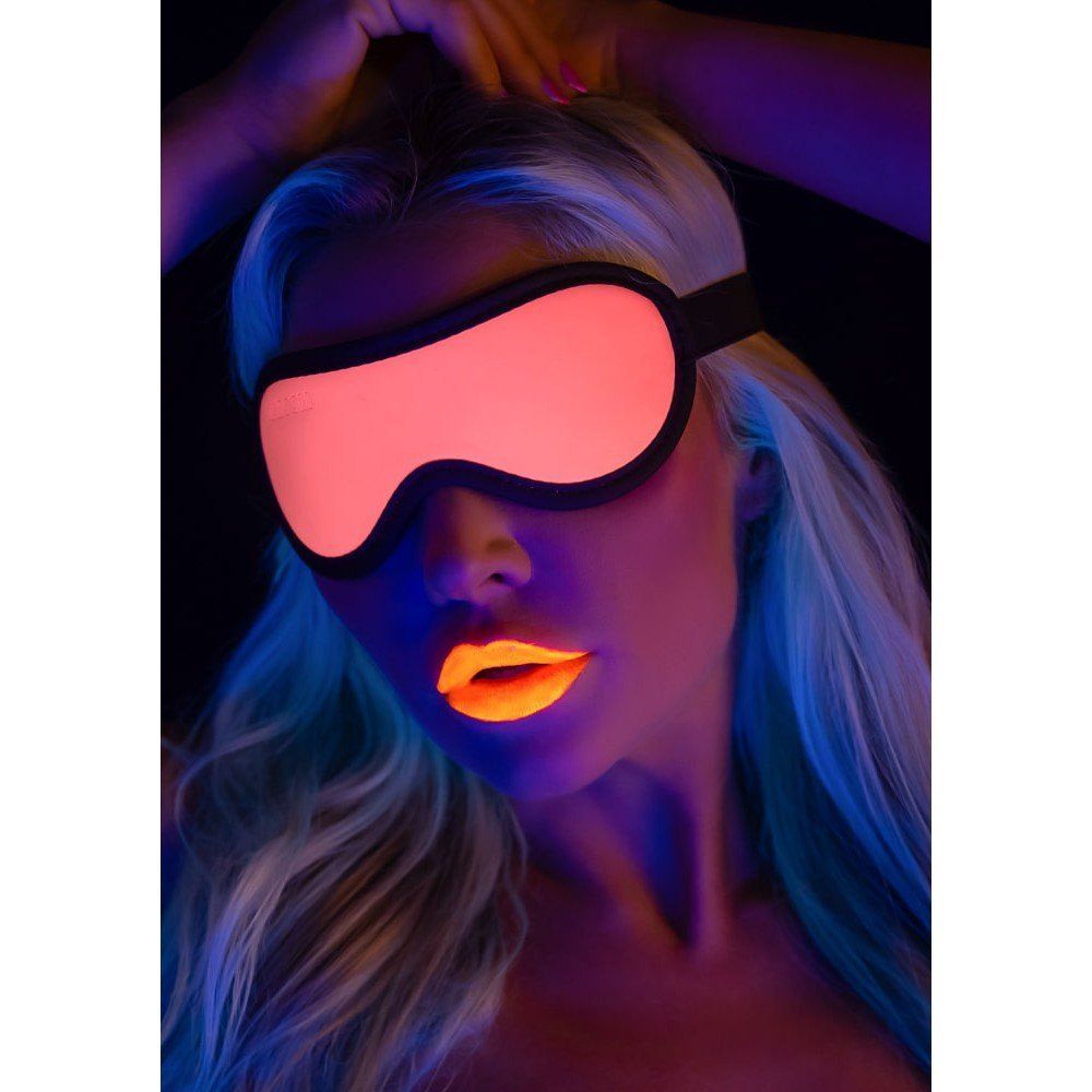 Маска Blindfold Taboom світиться в темряві